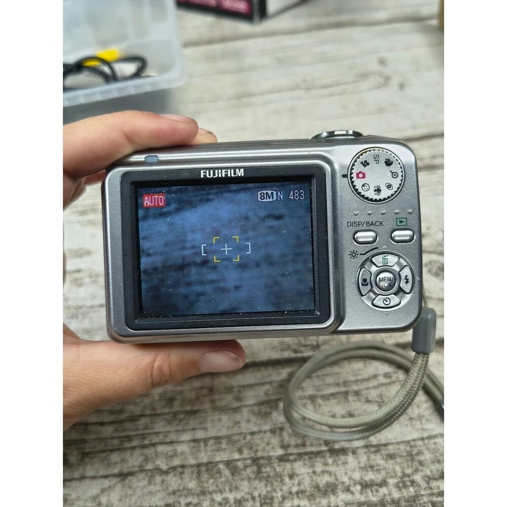 FUJIFILM FinePix A800 Digital Camera 3x Optical Zoom In Box